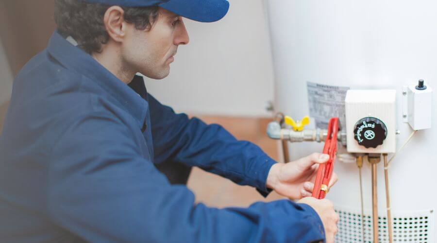 Local expert plumbing services in Fieldon, IL